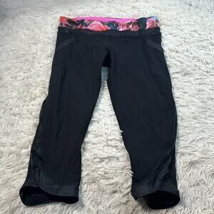 Lululemon Chase Me Crop II Black / Secret Garden